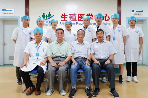 1632030055979785.jpg 合影_副本_副本.jpg