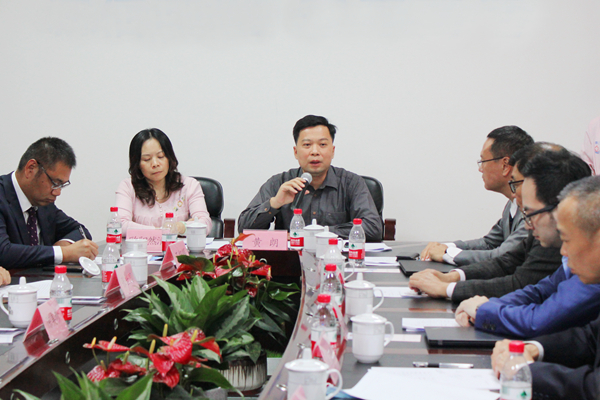 肇庆西江医院与迪安诊断合作共建检验科 肇庆西江医院与迪安诊断合作共建检验科